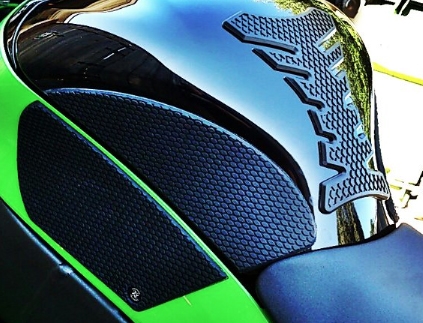 zx10r tank grip