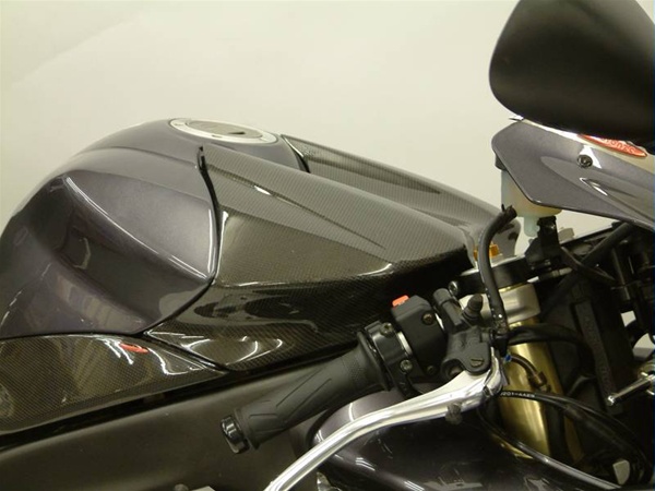 yamaha r1 tank cover